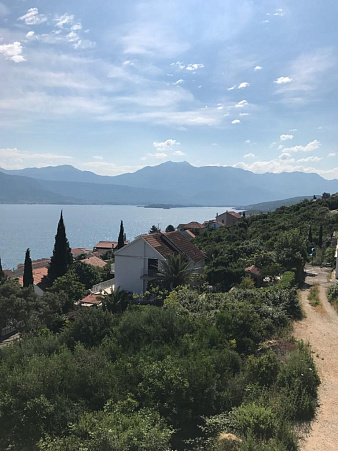 A plot in the village Krasici — photo 2