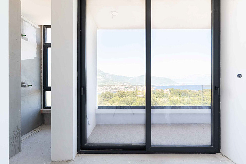  Herceg Novi – Luxury Duplex with Panoramic Bay Views