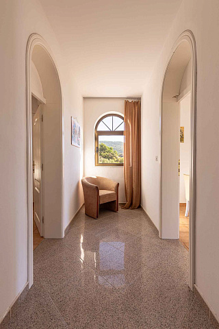 Cozy Seafront Apartment in Bigovo — with Terrace and Stunning Sea View — photo 28