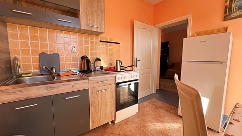 Studio 33m2 with partial sea view in Herceg Novi, Bijela