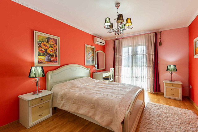 Three-level house with three bedrooms, 176 m², Lastva — photo 7