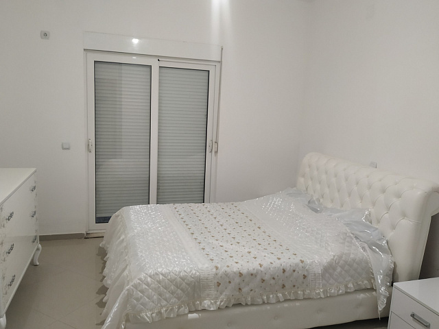 Two-bedroom apartment with sea view in Ulcinj — photo 6