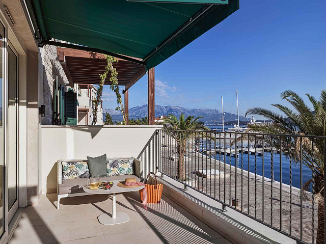 Luxurious apartments in a complex in Herceg Novi — photo 7