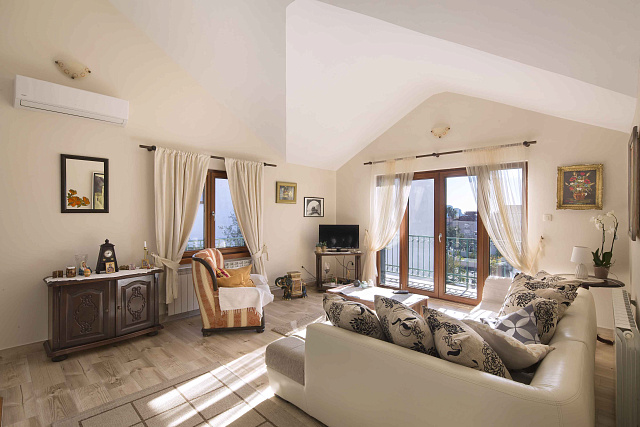Spacious house in Budva — photo 25