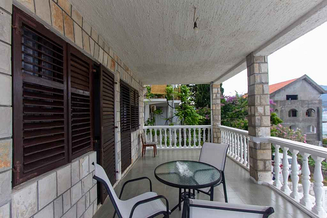 House in the picturesque area of ​​Krasici, ideal for comfortable living and relaxation — photo 13