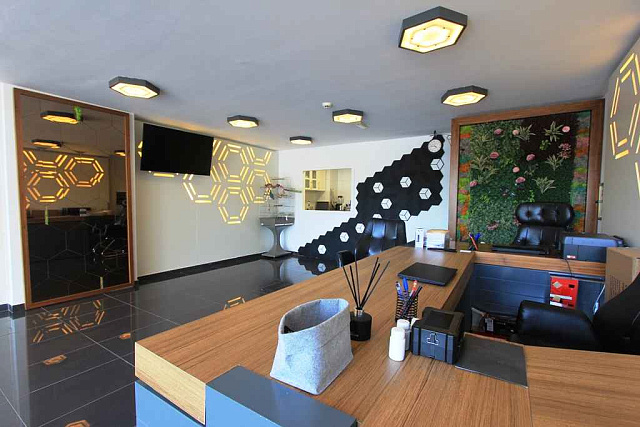 Luxury commercial space in Budva — photo 8
