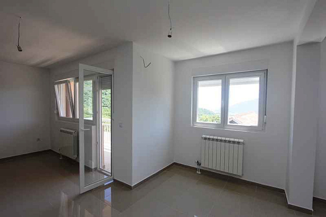 Building in Herceg Novi — photo 11