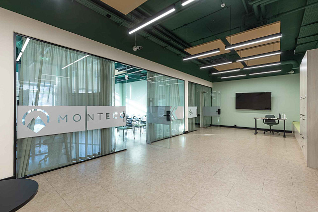 Commercial property in Budva, 400 m² — photo 11