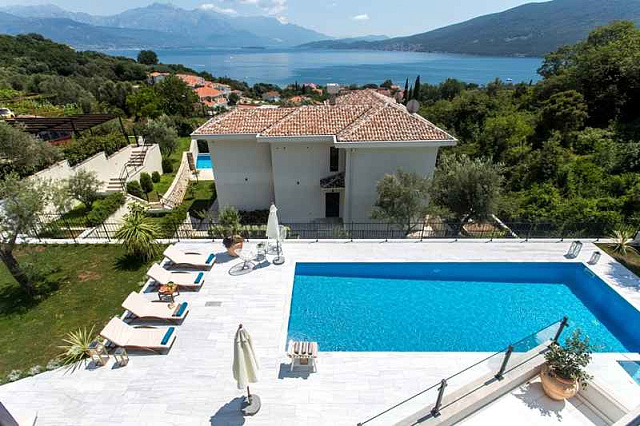 1730 Herceg Novi Dzhenovichi House 4r 420m2 — photo 2