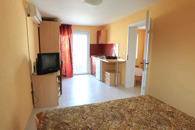 Sixteen Bedroom Hotel Near The Sea Budva — photo 5