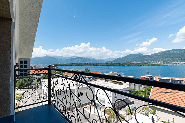 Spacious house with sea views in the picturesque area of ​​Djurashevichi — photo 50
