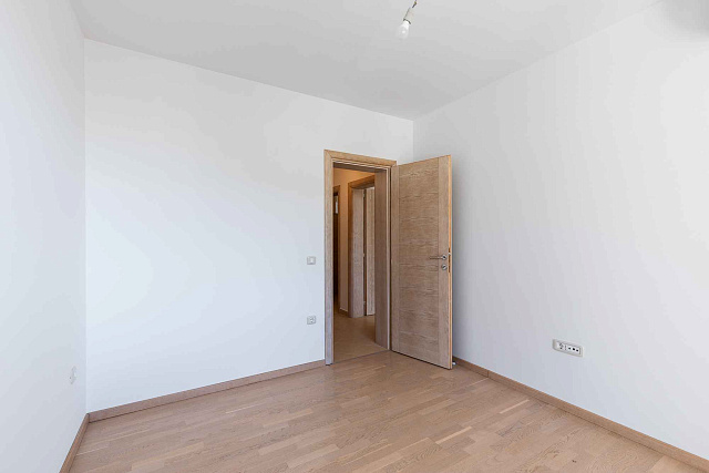 52 m² Wohnung mit Meerblick und zwei Terrassen in Bečići