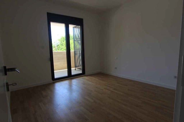 Apartments in a new complex near the sea in Tivat — photo 5
