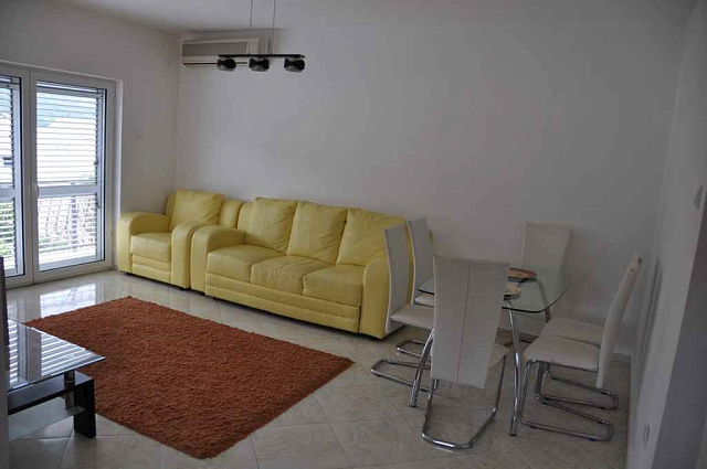 House in with pool in Dobrota — photo 16