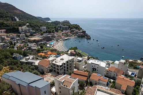 Beautiful plot in an attractive location between Budva and Sveti Stefan, with project documentation, Budva