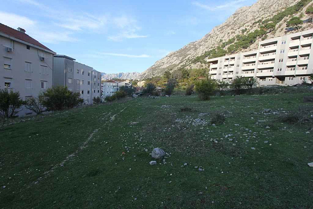 Plot in Dobrota