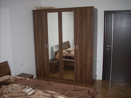 Spacious house in Markovici