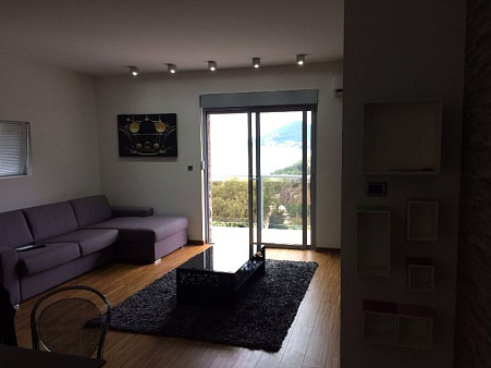One-bedroom apartment in a complex with a swimming pool in Pržno