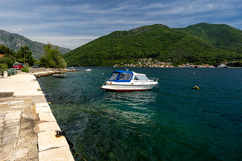 Fully Renovated Stone House with 3 Bedrooms and Spacious Terrace, Đurići — photo 2