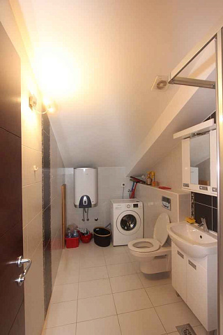Spacious apartment in the center of Budva — photo 8