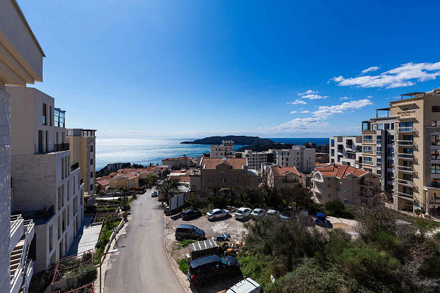 52 m² Wohnung mit Meerblick und zwei Terrassen in Bečići — photo 6