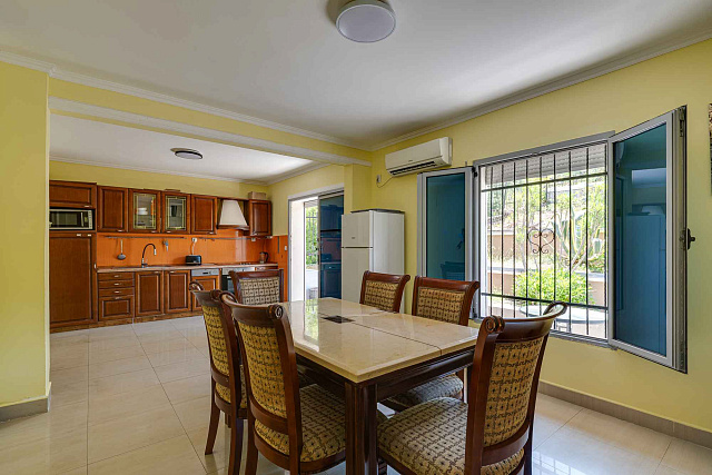 Spacious house with sea views in the picturesque area of ​​Djurashevichi — photo 18