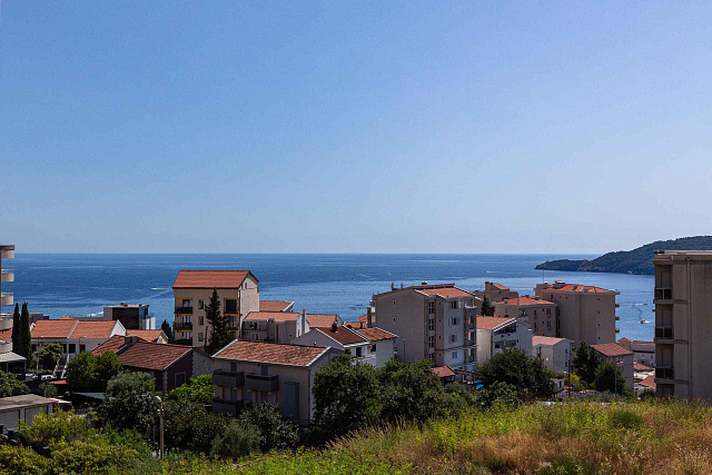 2 Bedroom apartment in Becici — photo 16