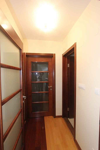 Spacious apartment in the center of Budva — photo 9