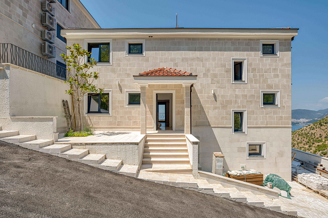 4462 Budva Blizikuce Villa 6r 450m2 — photo 3