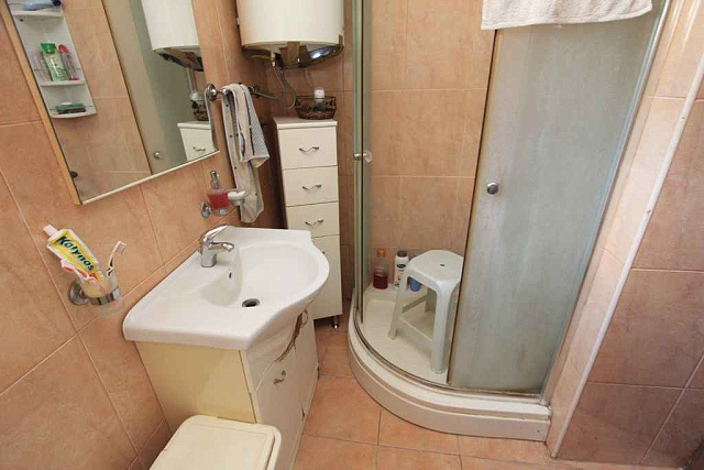 Apartment in Budva — photo 6