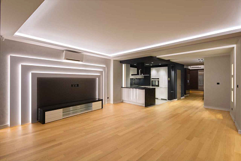 Luxuriöse Zwei-Zimmer-Wohnung mit Designer-Innenräumen im Zentrum von Budva — photo 2