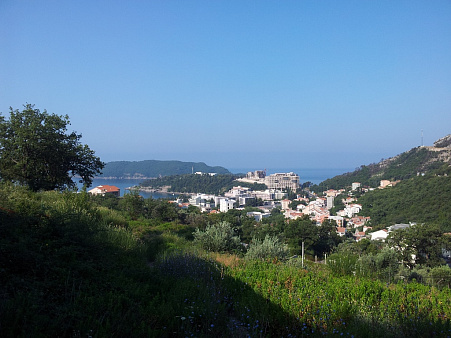 Land in Becici