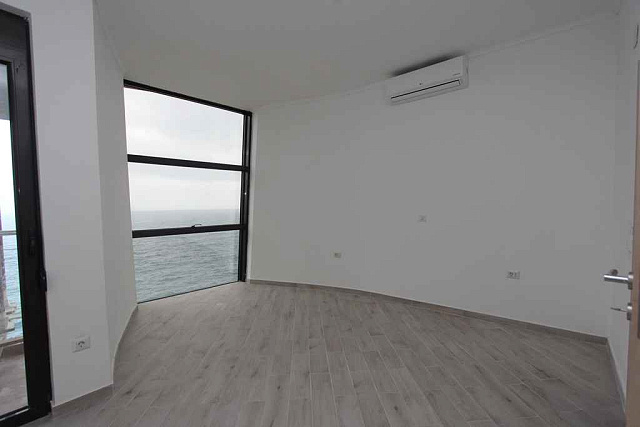 A seaview penthouses in Dobre Vode — photo 24