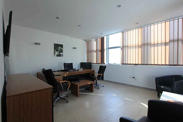 Commercial space on prime location in Budva — photo 9