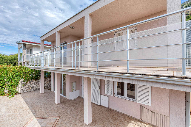 A house in Sutomore with a panoramic sea view 142 m2 — photo 16