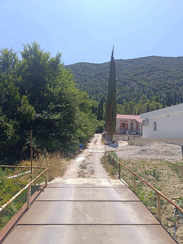 Plot for sale in Sutorina