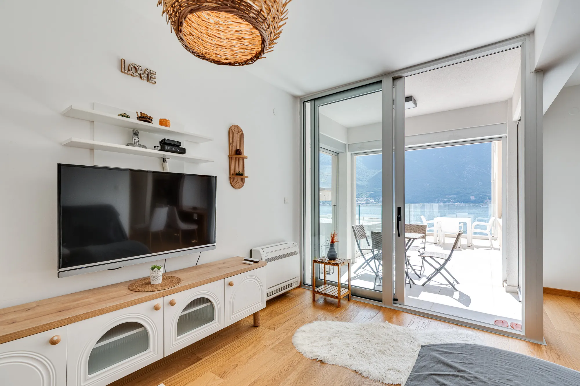 Attractive 86 m² Apartment in Dobrota – Large Terrace, Sea View, Garage & Storage