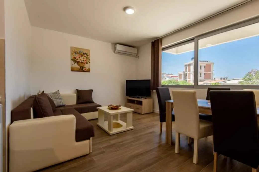Two-bedroom apartment in an attractive location in Bar