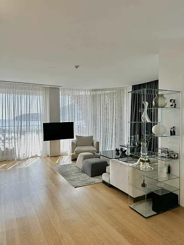 Luxurious apartment in Budva with sea view — photo 5