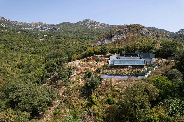 AN EXCLUSIVE INVESTMENT OPPORTUNITY NEAR KAMENOVO AND SVETI STEFAN — photo 10