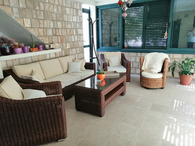 Spacious house in Budva — photo 10