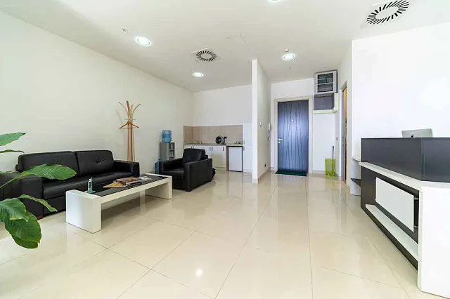 Modern office space in TQ Plaza Budva with sea view — photo 6