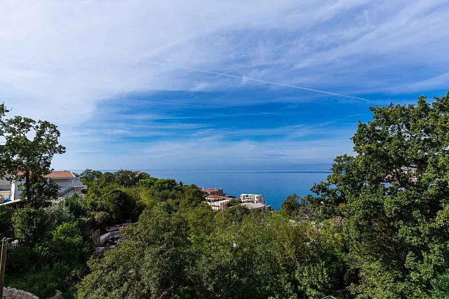 House with a terrace and sea view in Bar — photo 23
