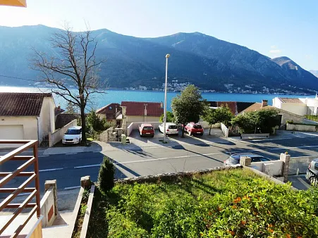 House with amazing sea view in Dobrota