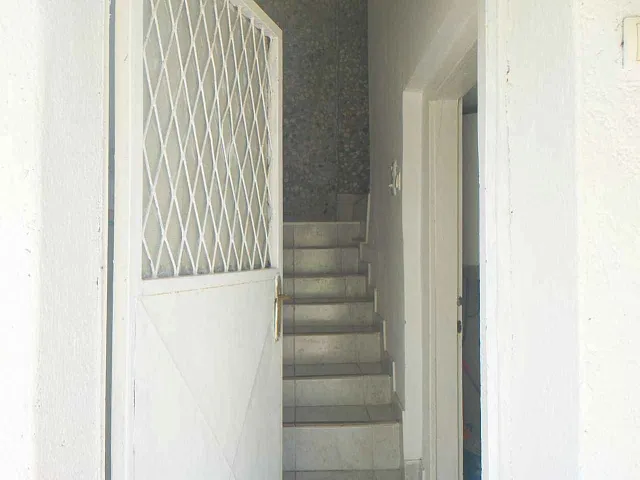 House with two apartments in Becici — photo 12