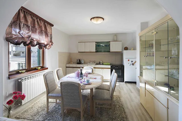 Spacious house in Budva — photo 17