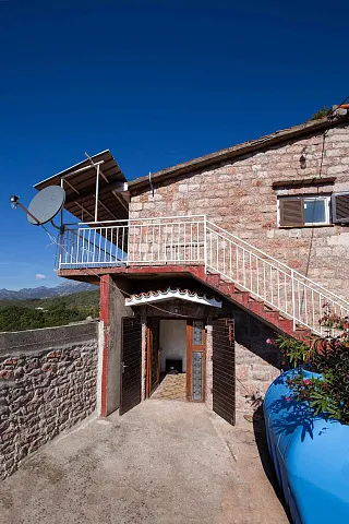 1,2 floors in House for sale in Pržno, near Sveti Stefan – prime location. — photo 6