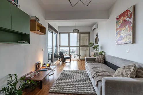 Spacious Apartment with Sea View in Tivat, Mažina Area