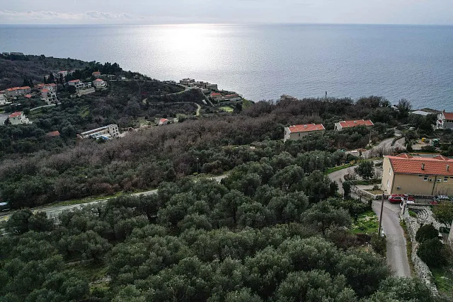 FOR SALE – EXCLUSIVE BUILDING LAND IN REŽEVIĆI, MONTENEGRO — photo 4