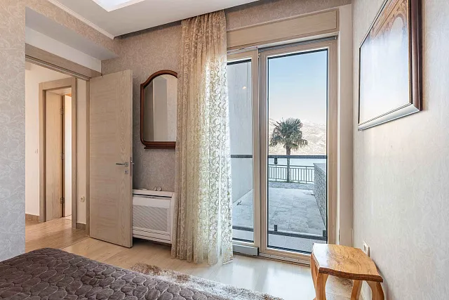 Two apartments in a complex in Kostanjica, measuring 68 m² and 156 m²